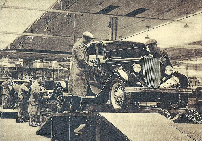 Bild vom Fließband der Ford-Werke Köln